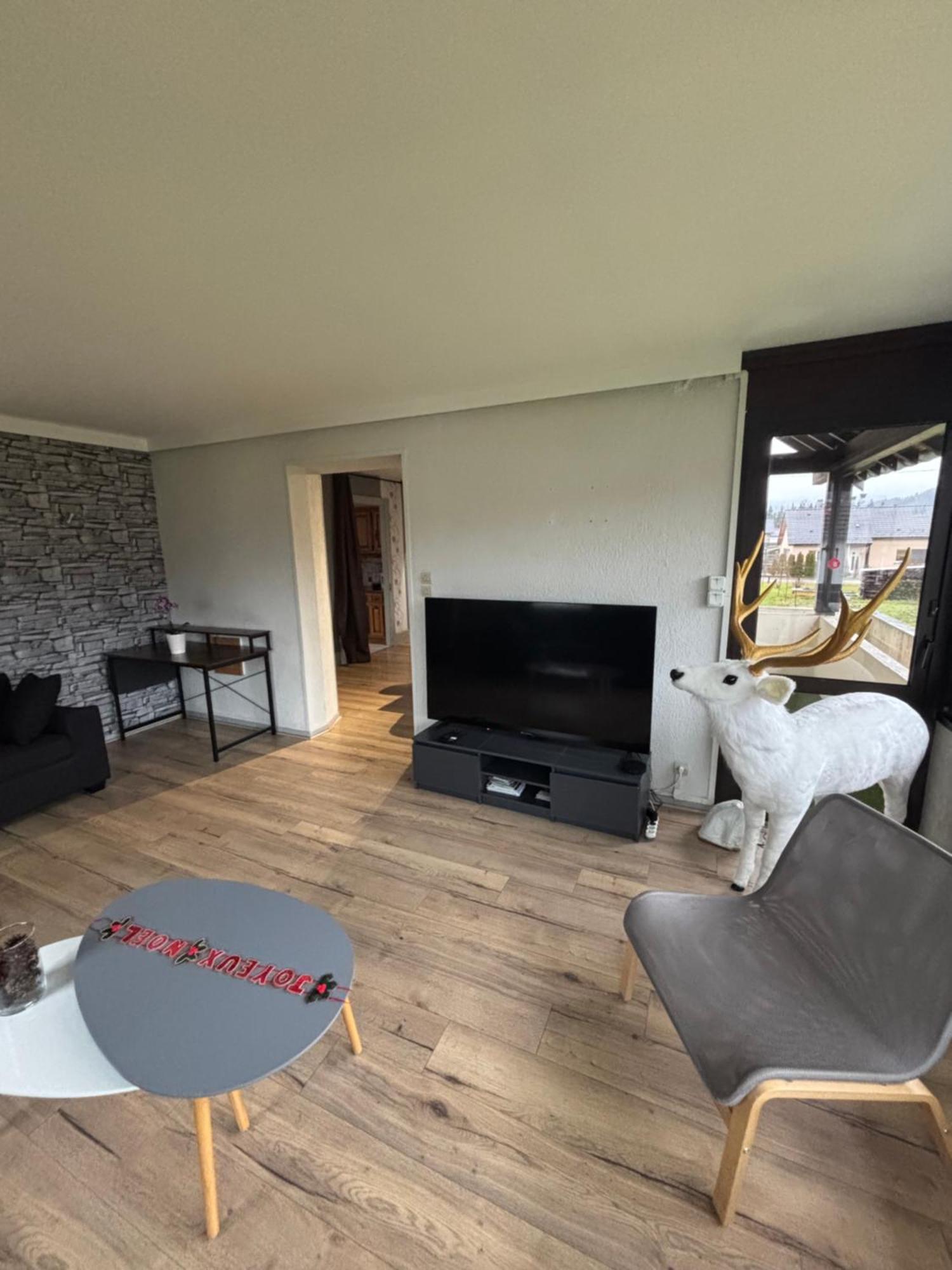 Gite 205 M2, 8Pers Piscine, Jacuzzi, Balneo Privatifs Vagney Eksteriør bilde